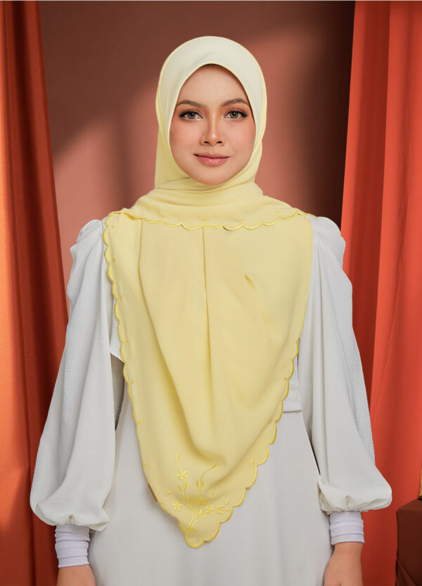 BAWAL ROYAL SULAM LATIPAH 17 BABY YELLOW
